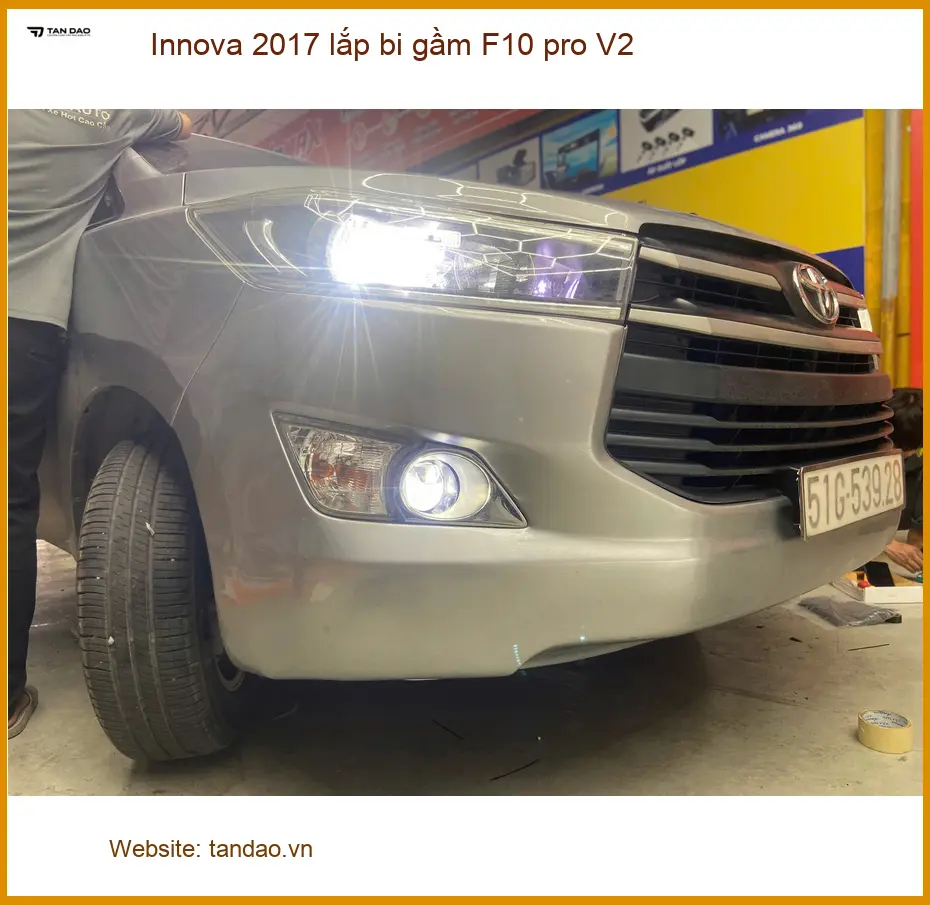Anh Khang Innova 2017 lắp bi gầm F10 Pro V2 tại Thủ Đức ảnh thực tế 4