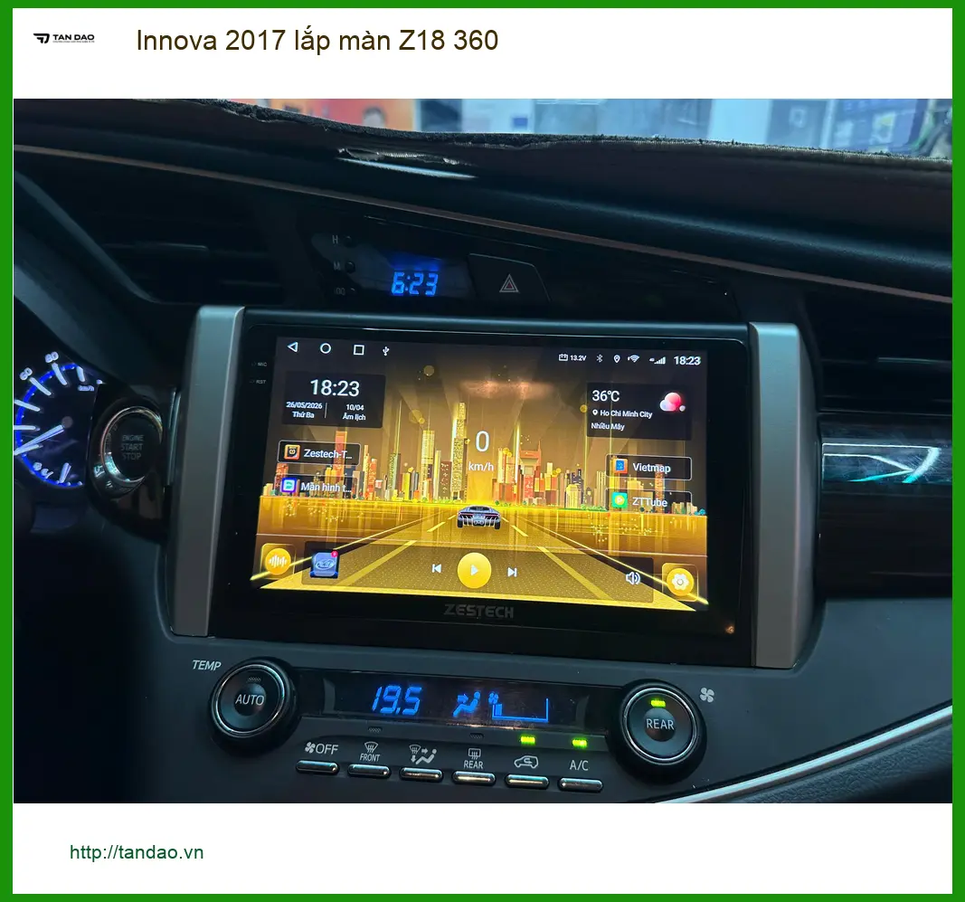 Anh Minh lắp màn Z18 360 Innova 2017 ở Bình Chánh để đỗ xe an toàn hơn
