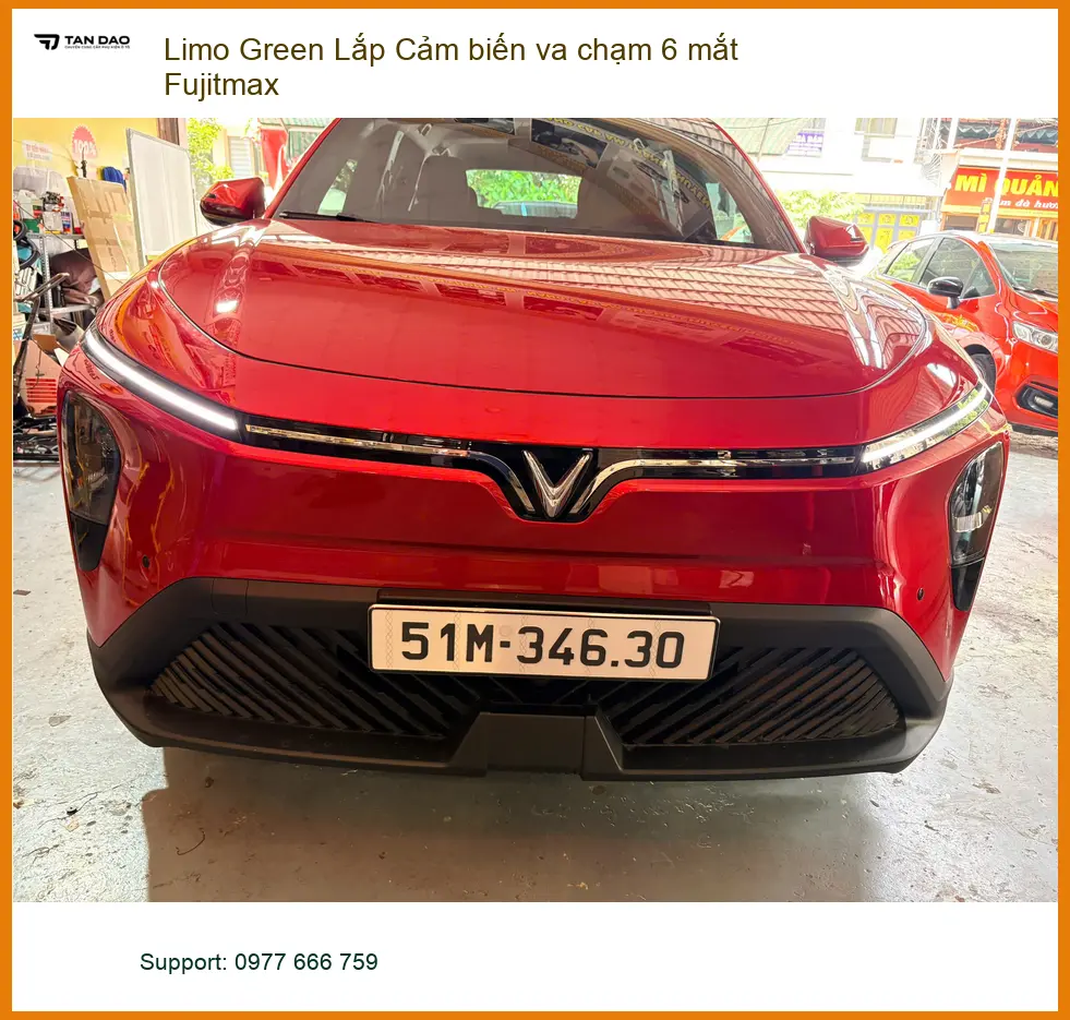 Anh Kiên Limo Green lắp Cảm biến va chạm 6 mắt Fujitmax tại Quận 8 an tâm lái