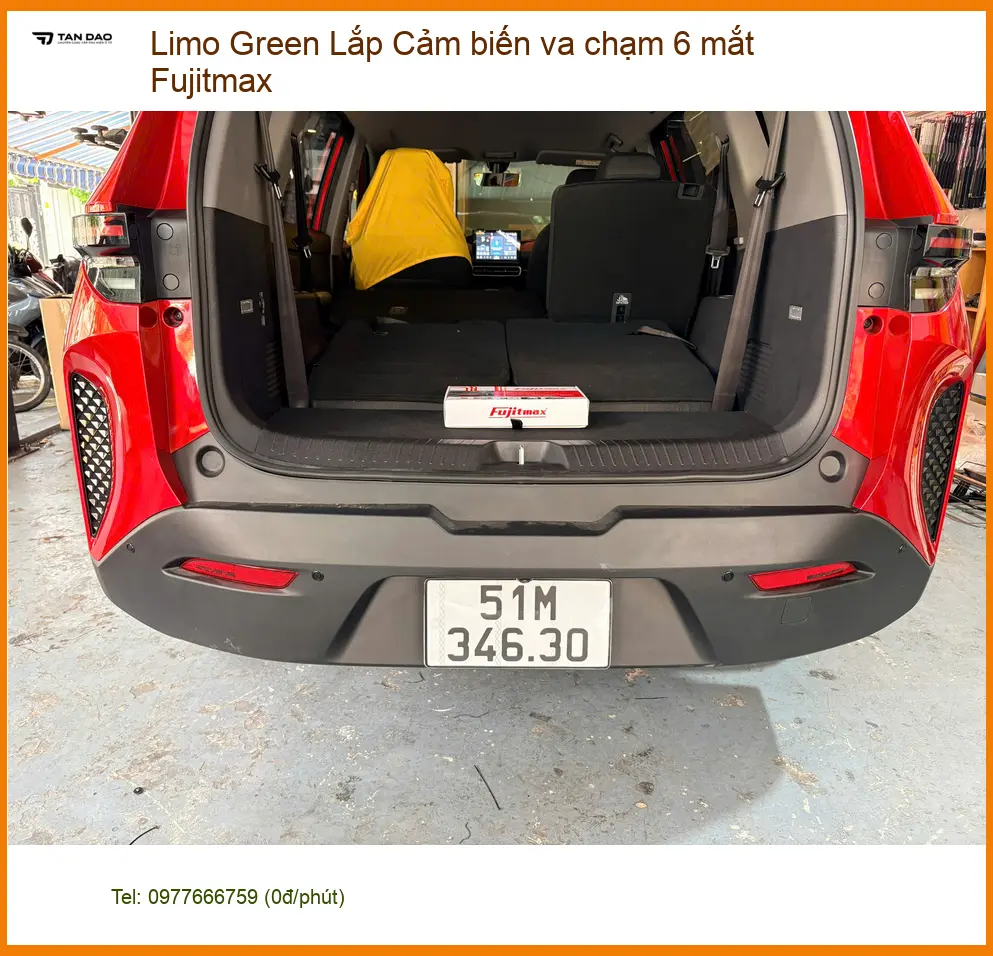 Chị Loan Honda CRV lắp cảm biến va chạm 6 mắt Fujitmax tại Quận 9 an tâm đỗ xe ảnh thực tế 2