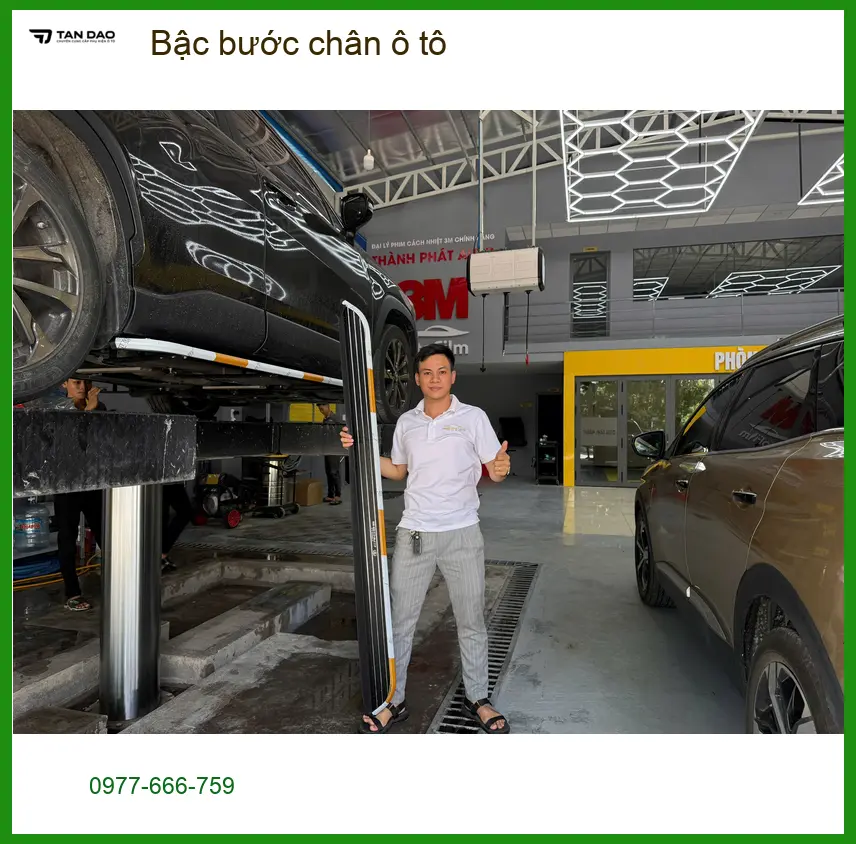 Anh Quý gắn bậc bước chân ô tô Ford Everest tại Quận 12 cho gia đình ảnh thực tế 2
