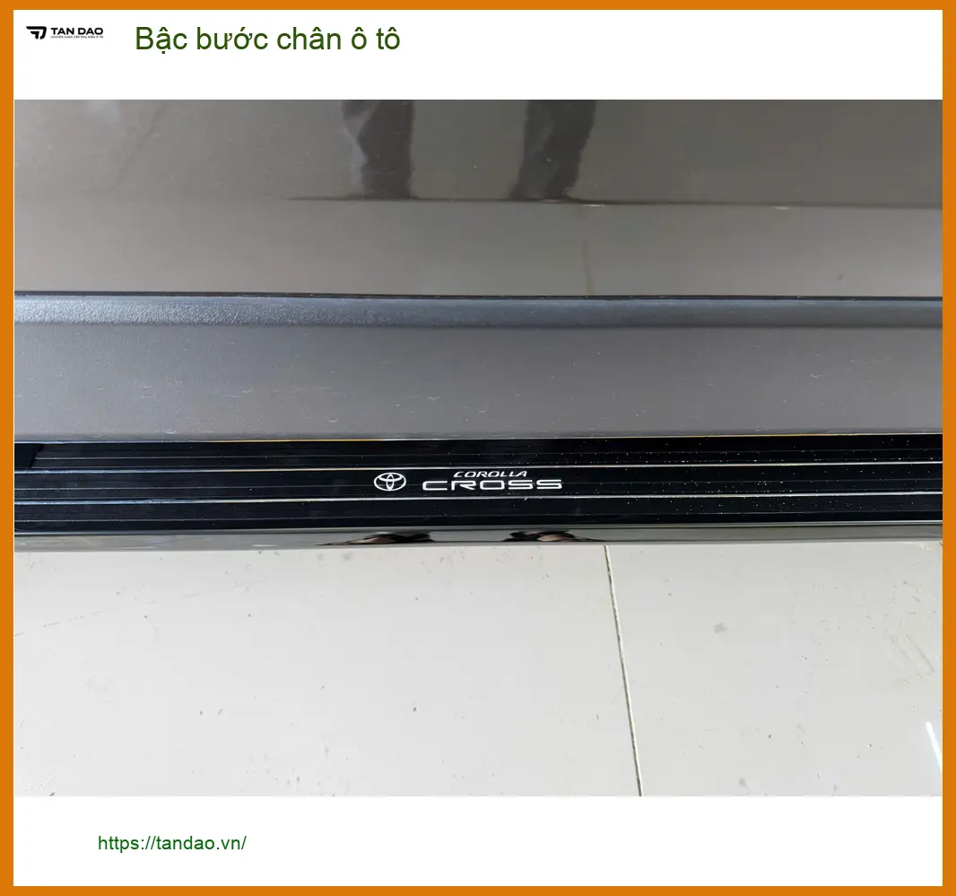 Anh Quý gắn bậc bước chân ô tô Ford Everest tại Quận 12 cho gia đình ảnh thực tế 3