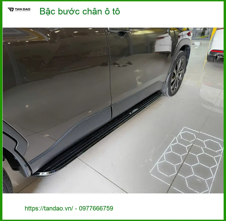 Anh Quý gắn bậc bước chân ô tô Ford Everest tại Quận 12 cho gia đình ảnh thực tế 5