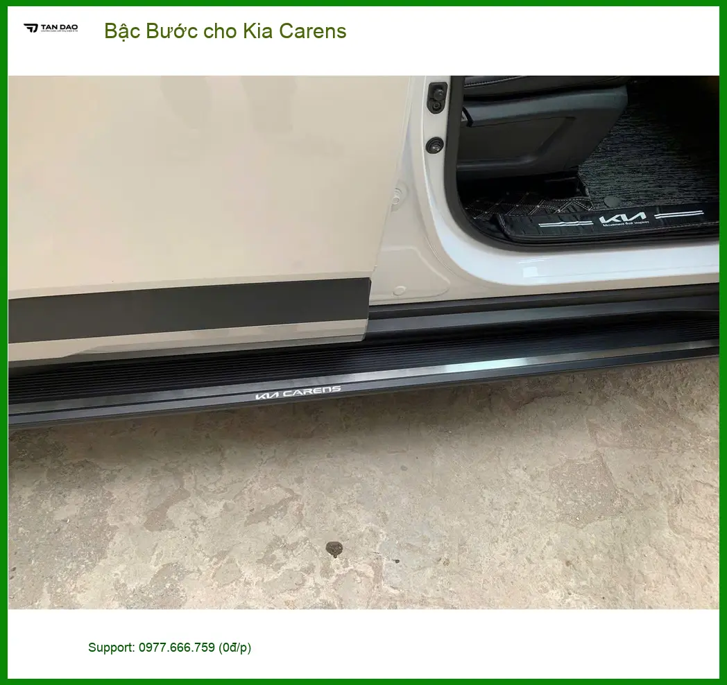 Anh Minh lắp bậc bước Kia Carens tại Nhà Bè để gia đình dễ dàng lên xuống ảnh thực tế 4