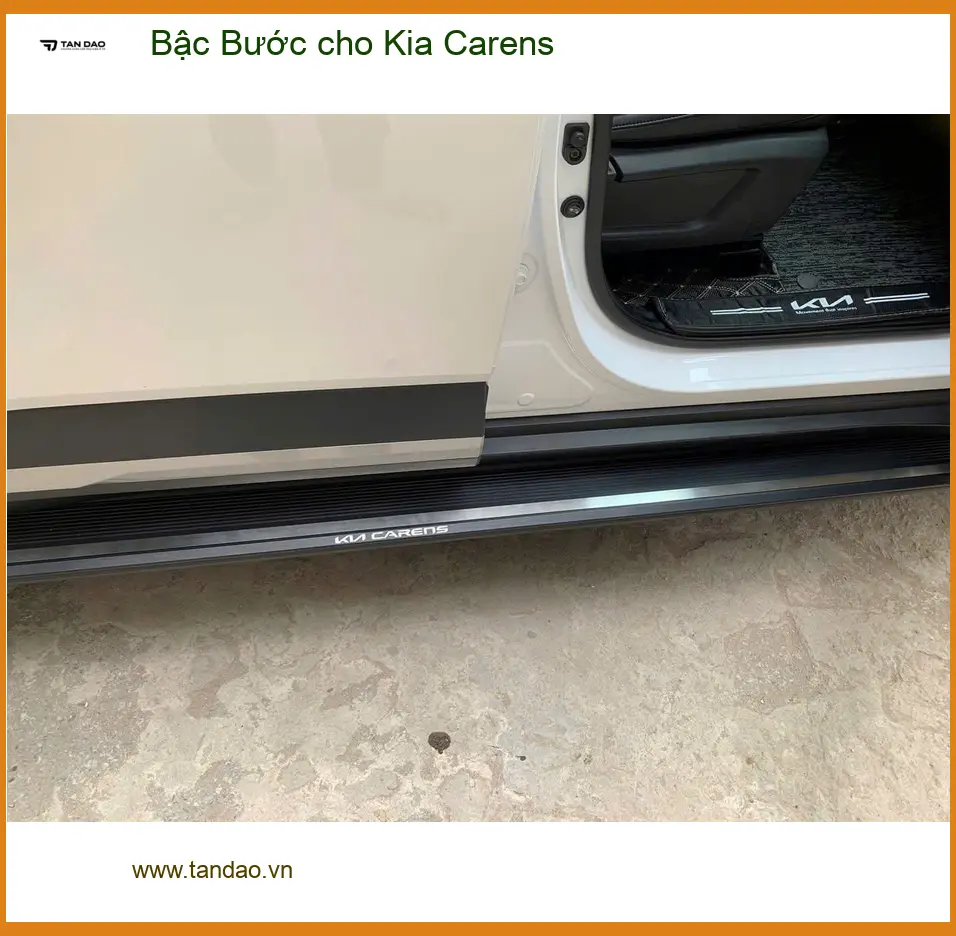 Chị Mai Lắp Bậc Bước Kia Carens Quận Tân Bình giúp trẻ nhỏ lên xuống dễ dàng ảnh thực tế 3