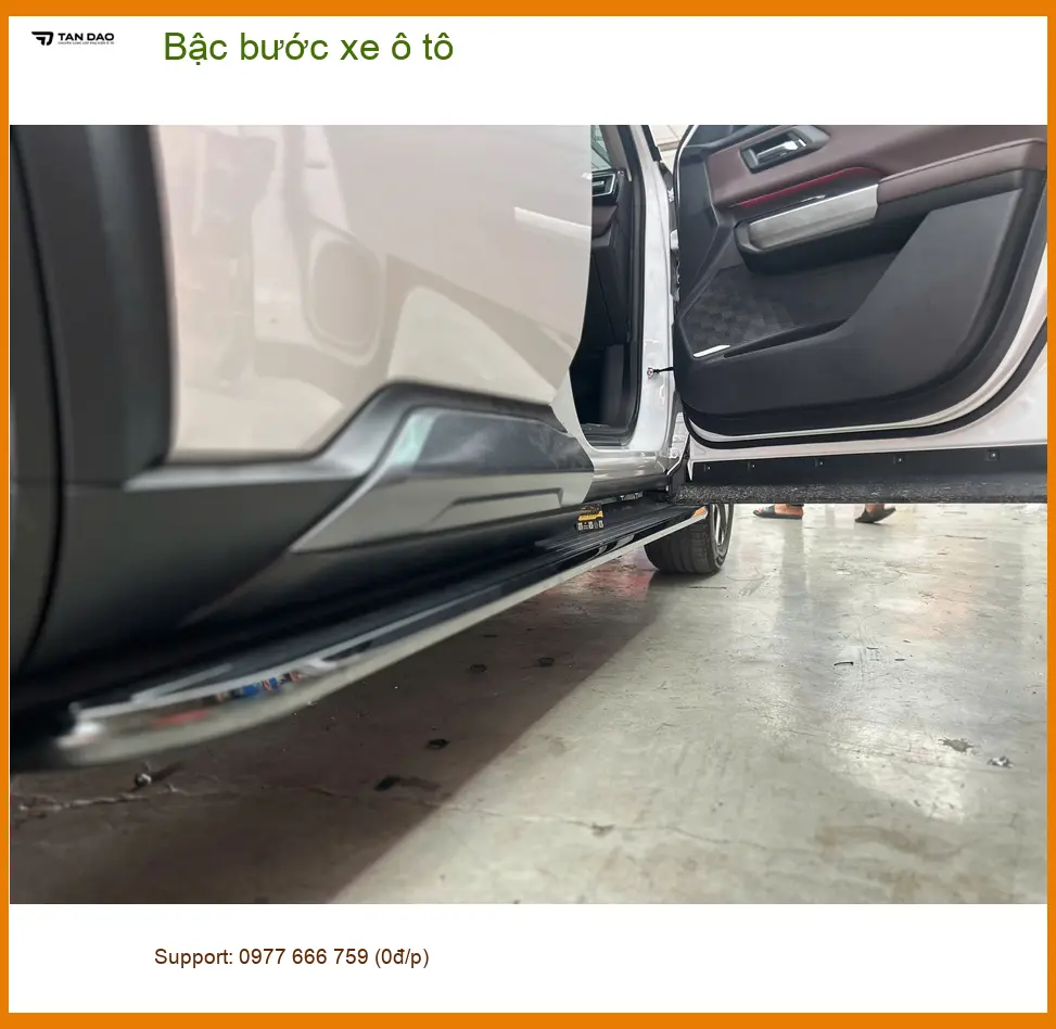 Anh Duy Khang lắp bậc bước xe ô tô Hyundai Santa Fe tại Quận 9 để tiện lên xuống ảnh thực tế 2