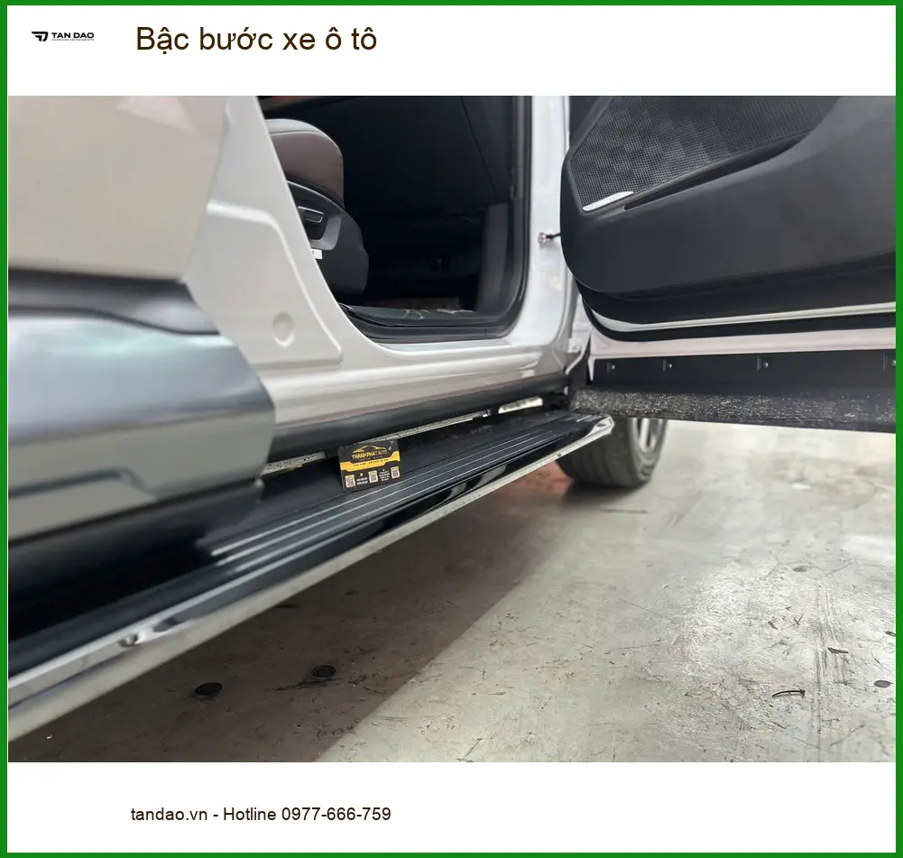 Anh Tiến lắp bậc bước xe ô tô Ford Everest tại Nhà Bè tiện lợi ảnh thực tế 3