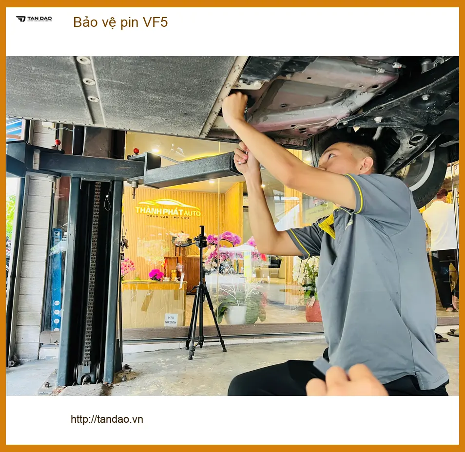 Anh Cường bảo vệ pin VinFast VF5 tại Quận 6 để tối ưu hiệu suất và an toàn ảnh thực tế 2