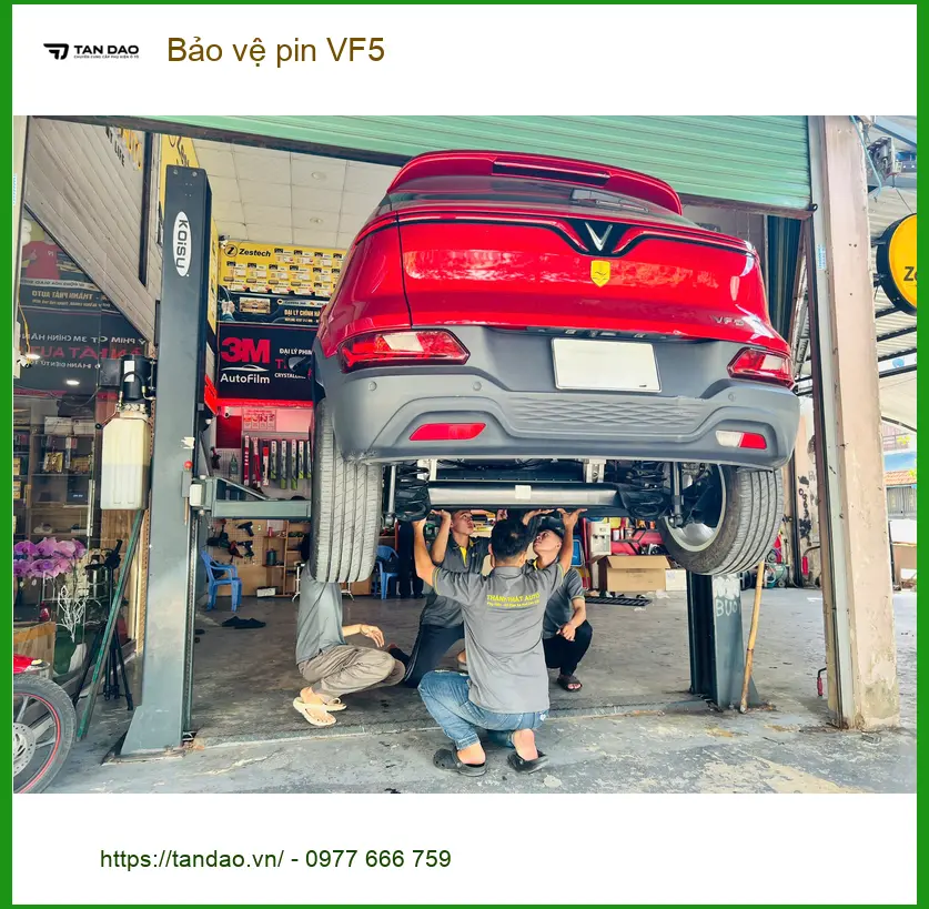 Anh Đức Anh lắp bảo vệ pin VF5 cho VinFast VF5 tại Quận Thủ Đức để tăng tuổi thọ ảnh thực tế 5