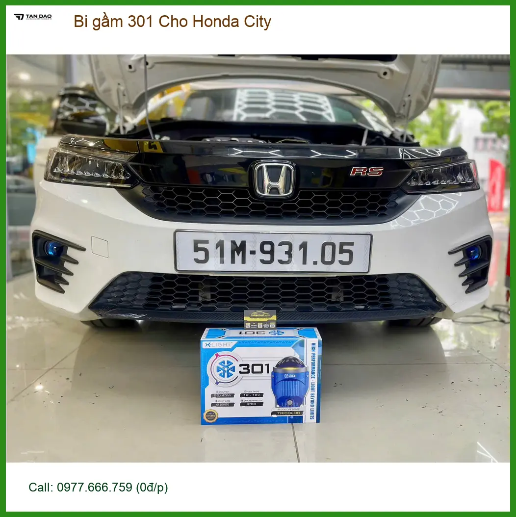 Anh Tấn lắp bi gầm 301 cho City tại Quận 7 để lái xe an toàn hơn buổi đêm.