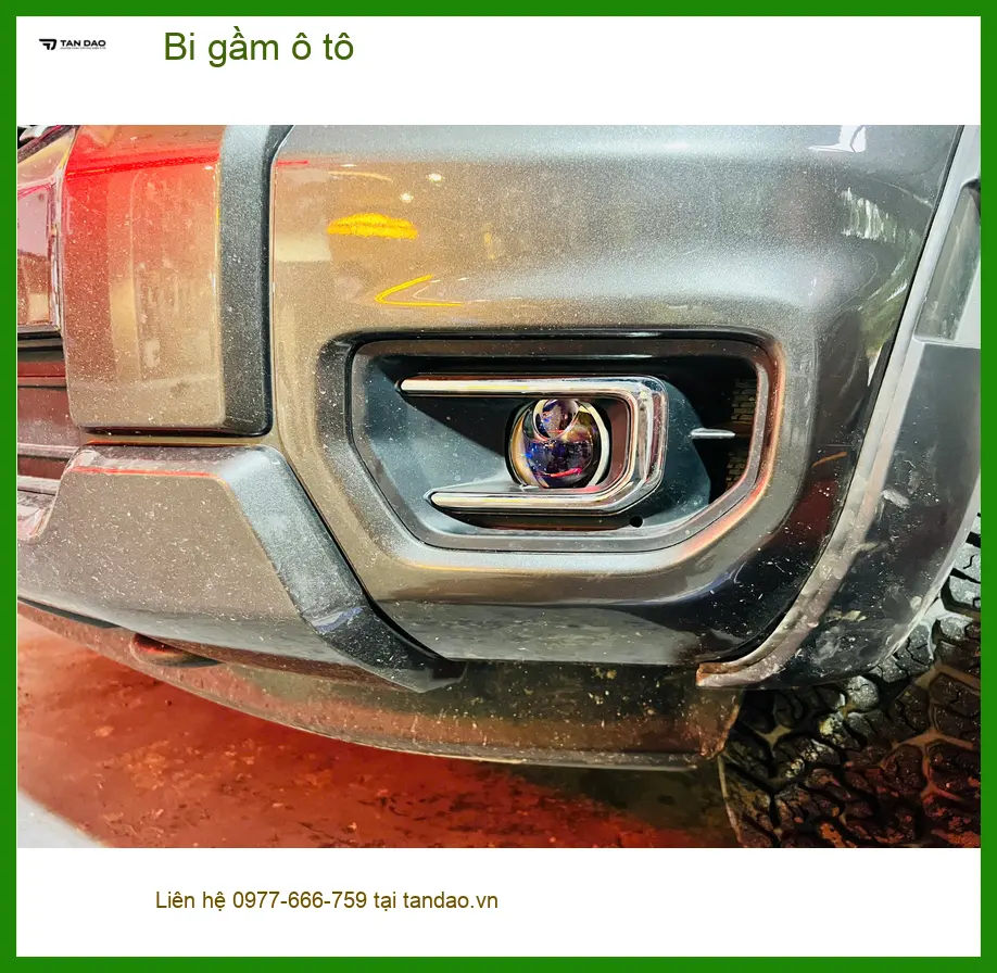 Anh Tùng độ bi gầm ô tô cho Ford Everest tại Quận 9 vì đèn zin mờ