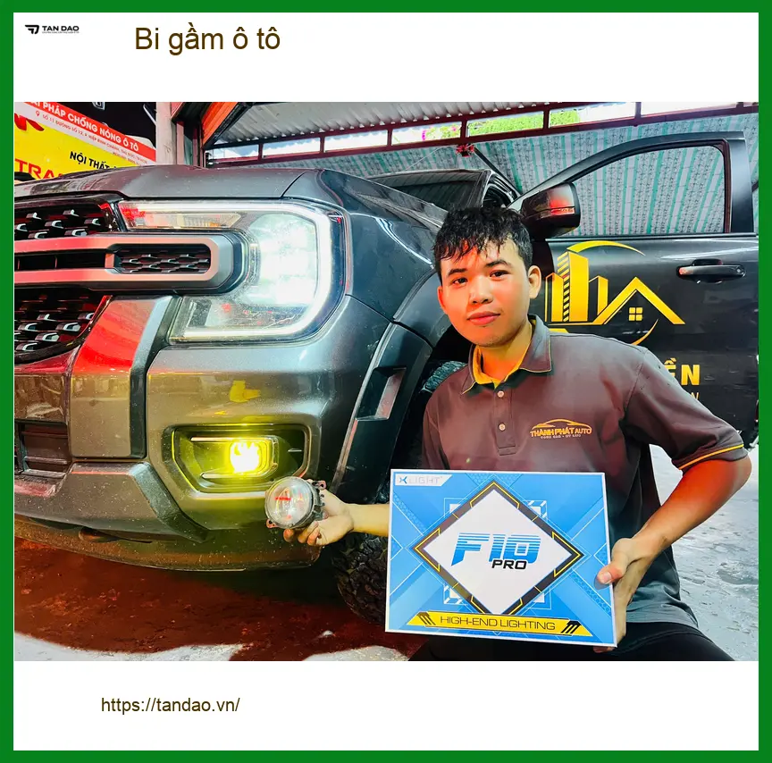 Anh Tùng Lâm độ bi gầm Mitsubishi Triton vì đèn zin yếu, khó đi đêm ảnh thực tế 2