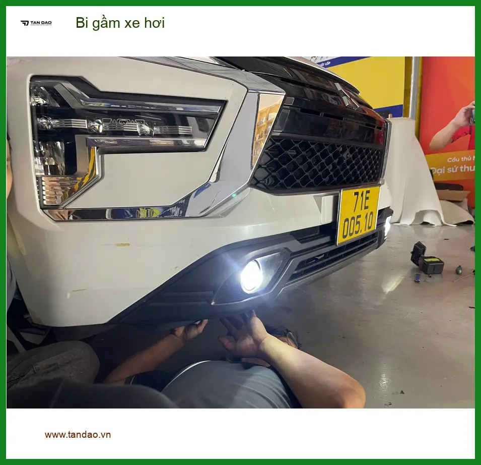 Anh Quang độ bi gầm cho Hyundai Creta tại Quận 5 vì đèn zin không đủ sáng khi đi đêm ảnh thực tế 3