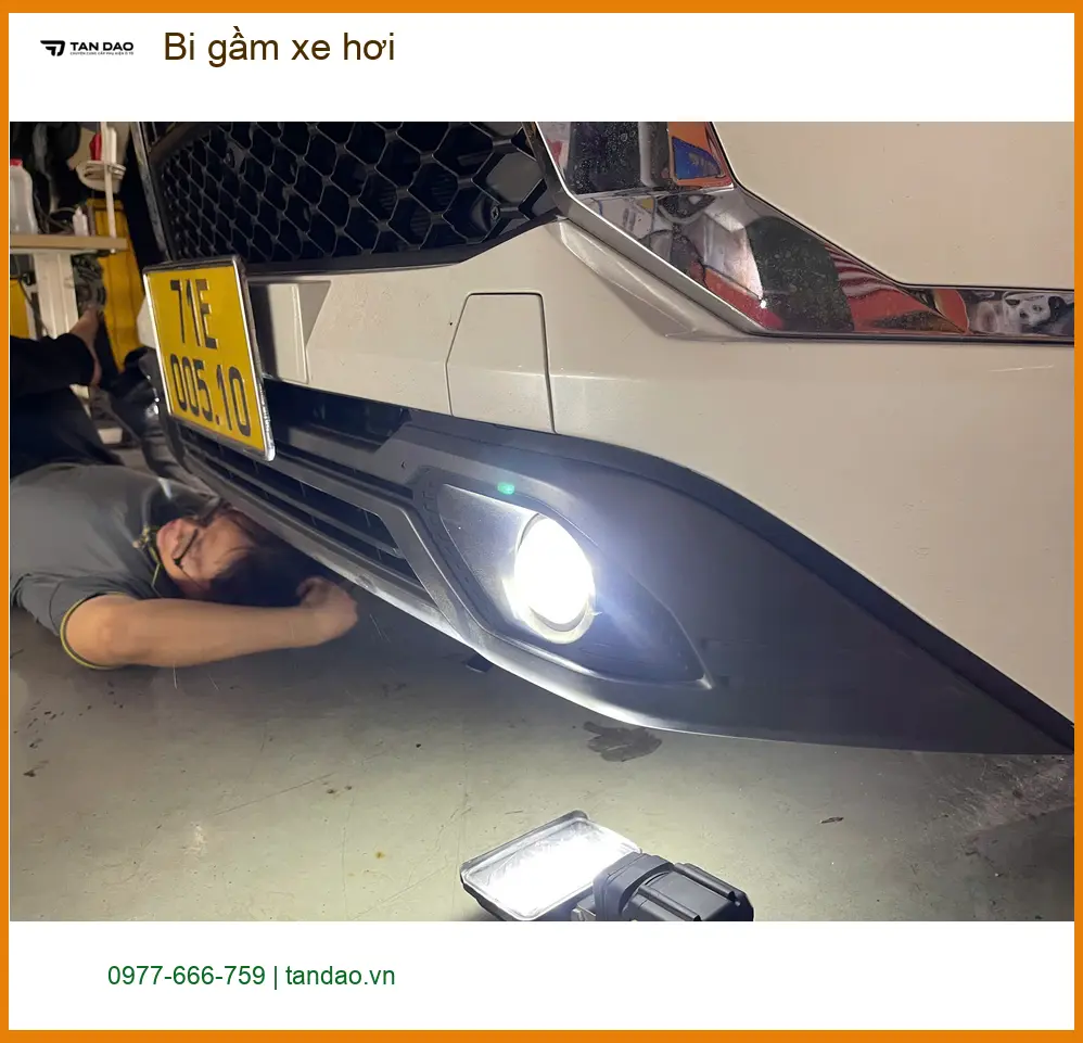 Anh Khánh độ bi gầm xe Suzuki XL7 ở Quận 4 vì đèn zin không đủ sáng khi về khuya ảnh thực tế 3