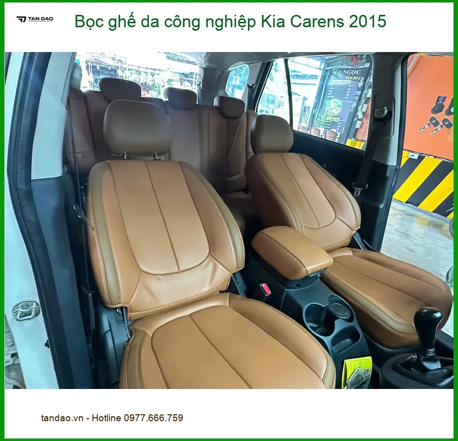 Anh Tấn bọc ghế da công nghiệp Kia Carens 2015 tại Cần Giờ để nâng tầm không gian nội thất ảnh thực tế 4