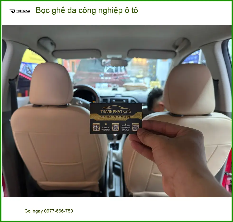 Chị Thanh Vân bọc ghế da công nghiệp ô tô Kia Carnival ở Quận 1 ảnh thực tế 3