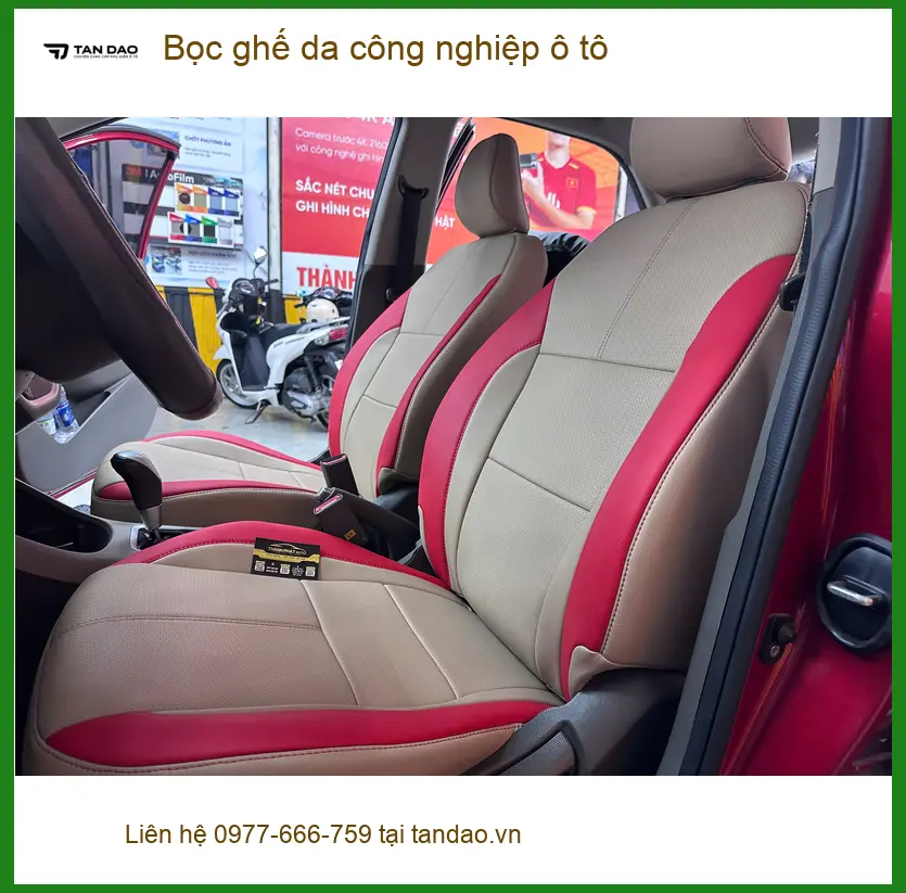 Chị Thanh Vân bọc ghế da công nghiệp ô tô Kia Carnival ở Quận 1 ảnh thực tế 4