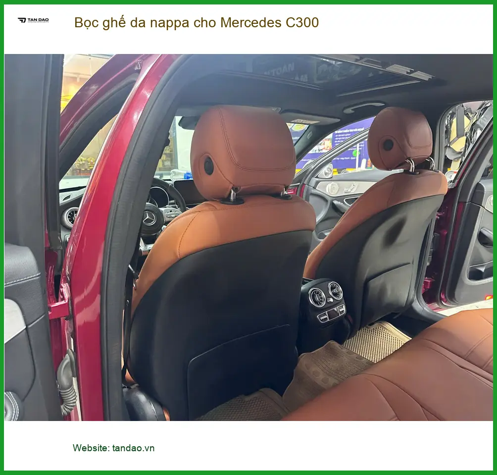 Chị Thùy bọc ghế da Nappa cho Mercedes C300 vì nội thất cũ xuống cấp tại Củ Chi ảnh thực tế 5