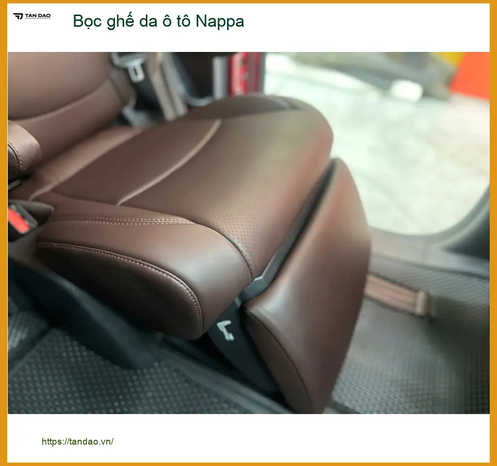 Anh Quốc bọc ghế da Nappa cho Honda HR-V tại Nhà Bè vì ghế cũ bạc màu, xuống cấp ảnh thực tế 3
