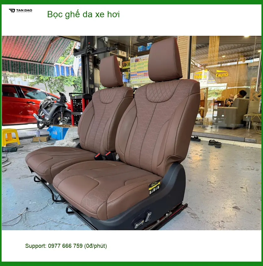 Chú Phi bọc ghế da xe hơi Hyundai Elantra tại Quận Huyện Củ Chi để nội thất sạch đẹp ảnh thực tế 2