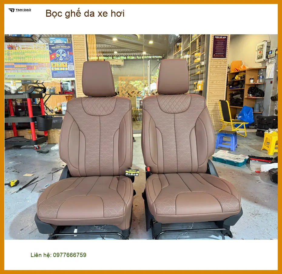 Chú Phi bọc ghế da xe hơi Hyundai Elantra tại Quận Huyện Củ Chi để nội thất sạch đẹp ảnh thực tế 4