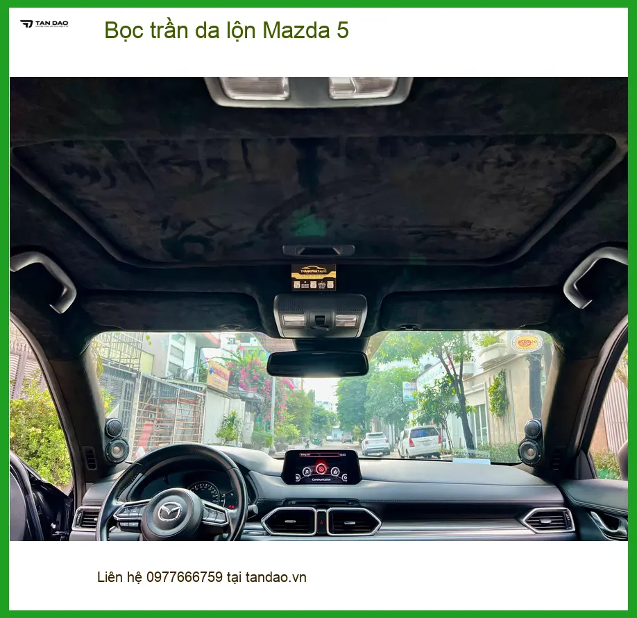 Anh Khang bọc trần da lộn Mazda 5 tại Quận 1 vì trần xe cũ bị bong tróc và ố vàng ảnh thực tế 2