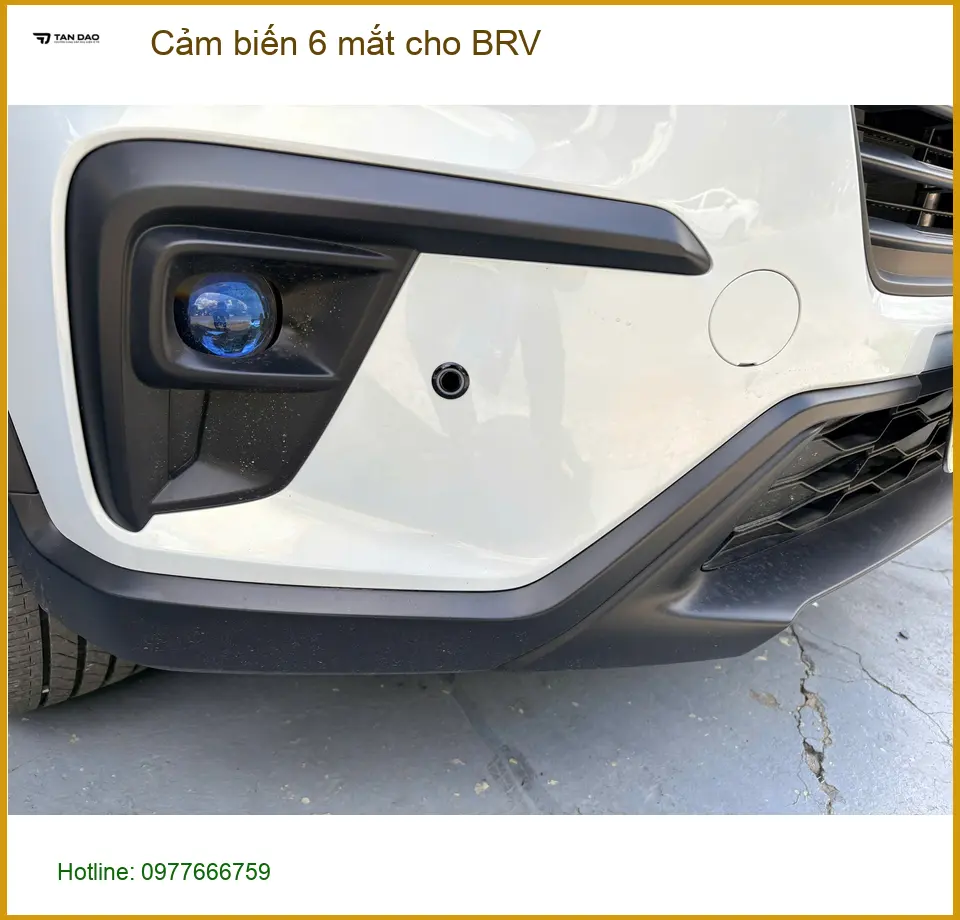 Anh Khang lắp cảm biến 6 mắt cho BRV tại Quận 4 vì lo ngại va quẹt khi đỗ xe ảnh thực tế 3