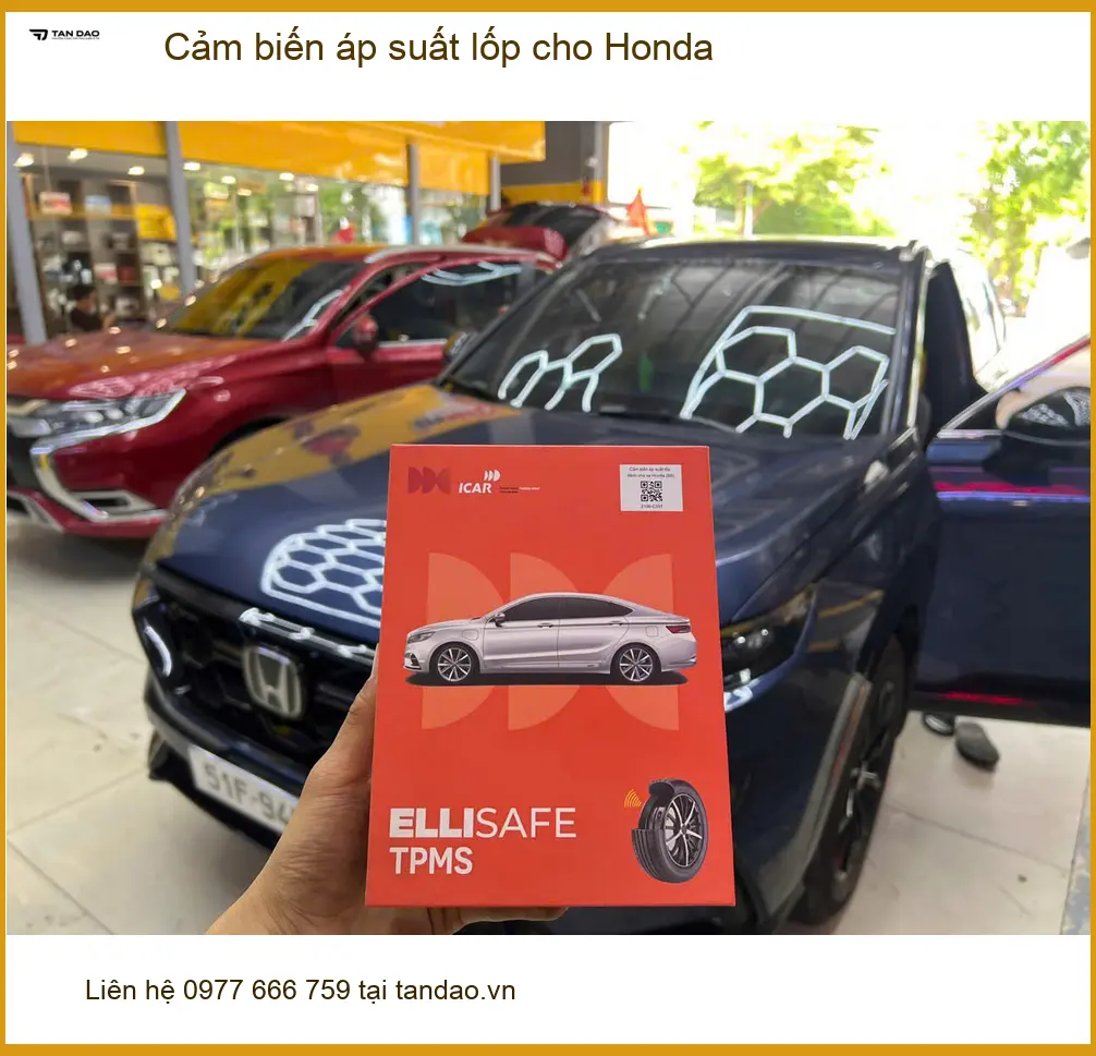 Anh Trường lắp cảm biến áp suất lốp cho Honda CRV tại Quận Thủ Đức để lái an toàn ảnh thực tế 4