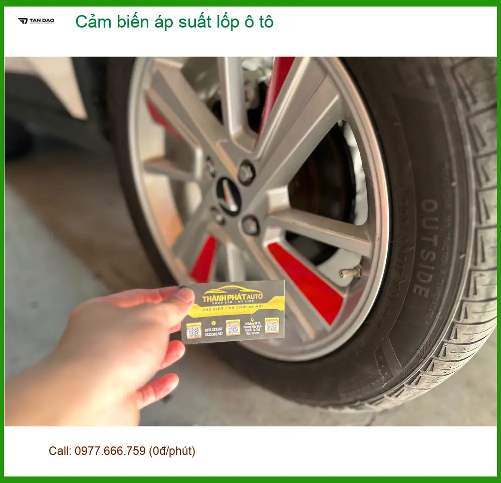 Anh Đạt lắp cảm biến áp suất lốp ô tô VinFast VF5 Plus Quận 9 tránh nguy hiểm