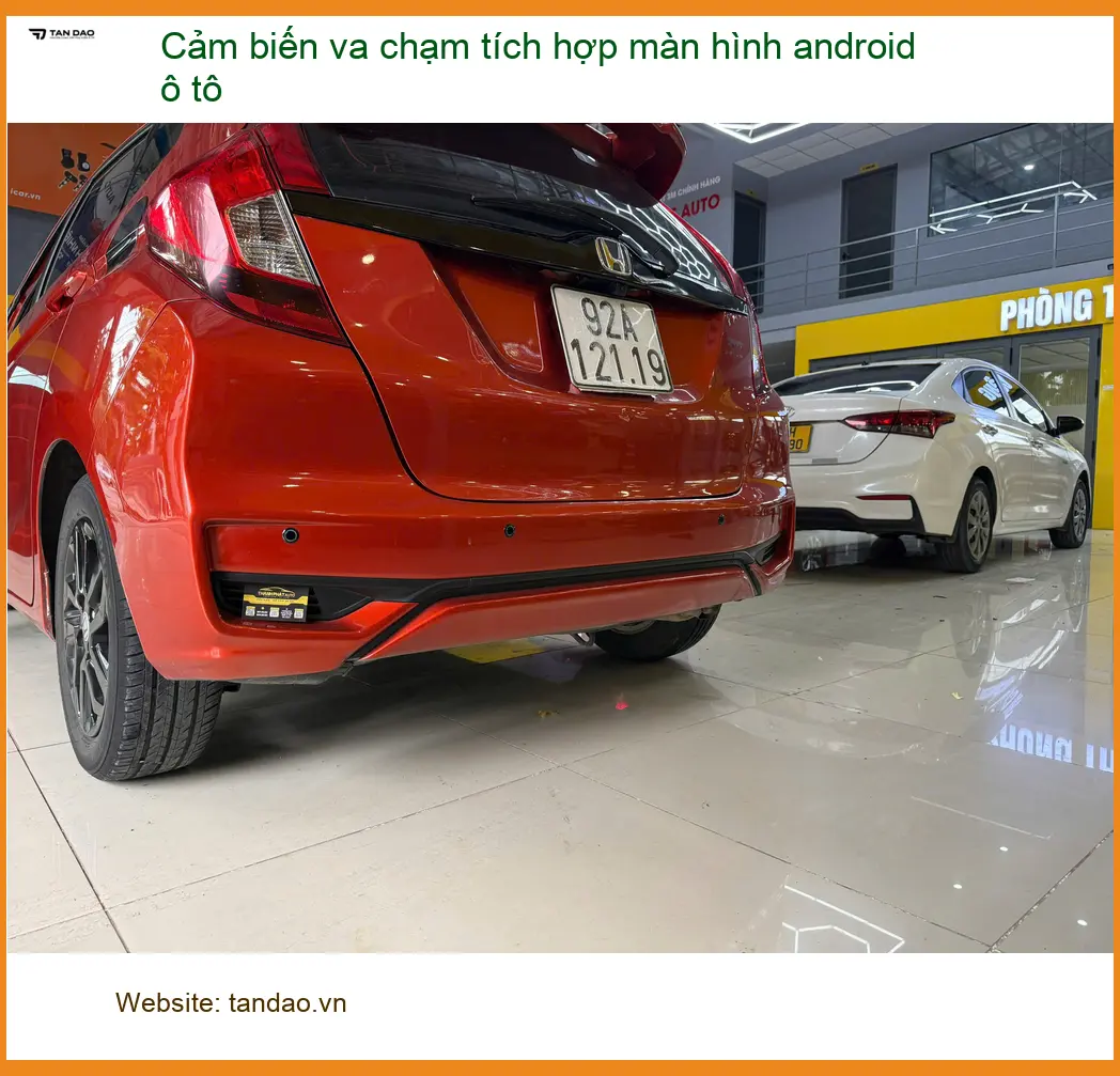Anh Tuấn lắp cảm biến va chạm tích hợp màn hình Android ô tô Mazda Quận Thủ Đức