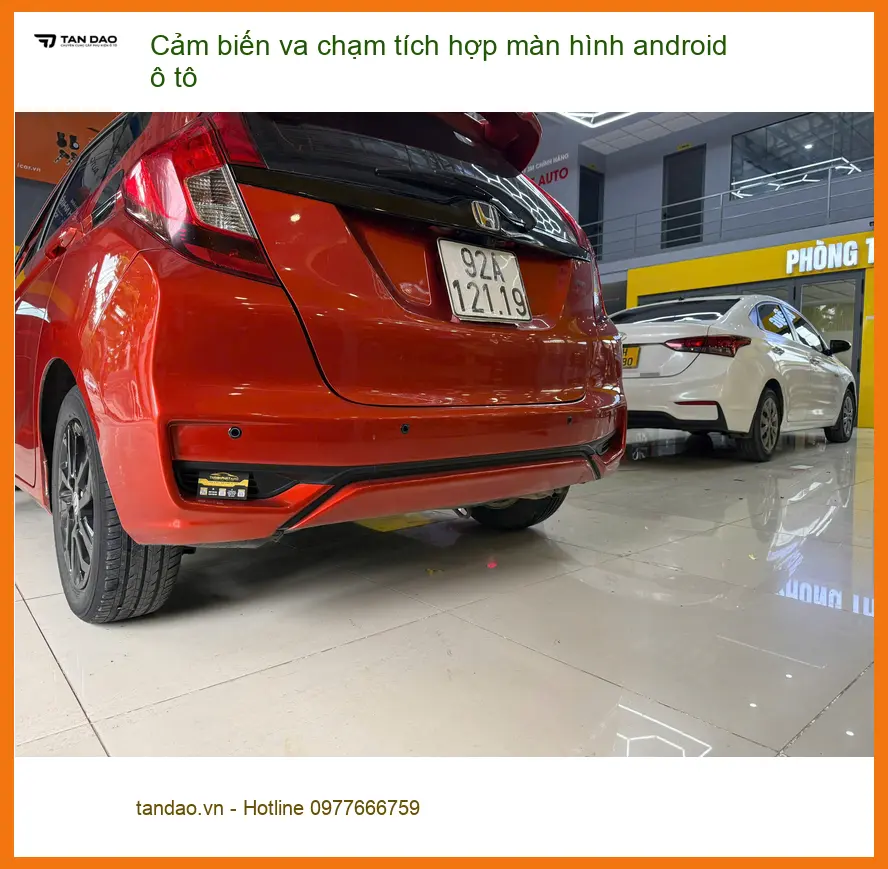 Anh Lân lắp Cảm biến va chạm tích hợp màn hình android ô tô MG5 Quận 2 ảnh thực tế 2