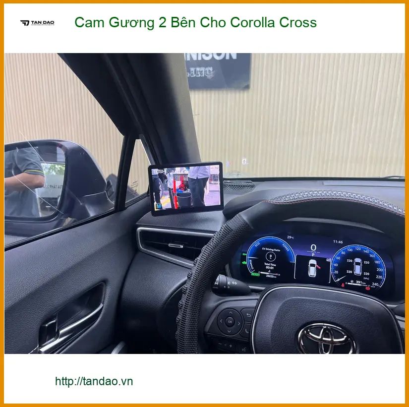 Chú Tấn lắp Cam Gương 2 Bên cho Corolla Cross tại Củ Chi để an toàn khi lùi xe ảnh thực tế 2