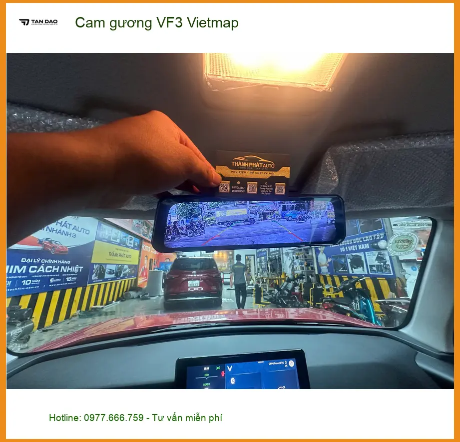 Chị Bích lắp cam gương Vietmap cho VinFast VF3 tại Hóc Môn để ghi lại hành trình an toàn ảnh thực tế 3