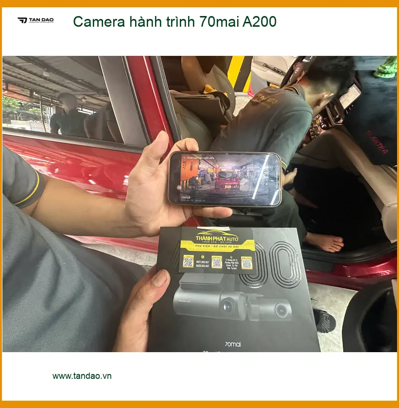 Anh Minh lắp Camera hành trình 70mai A200 cho Toyota Cross tại Quận 7