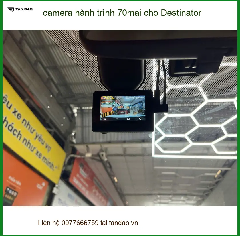 Anh Quang lắp camera hành trình 70mai cho Toyota Vios tại Quận 12 ảnh thực tế 3