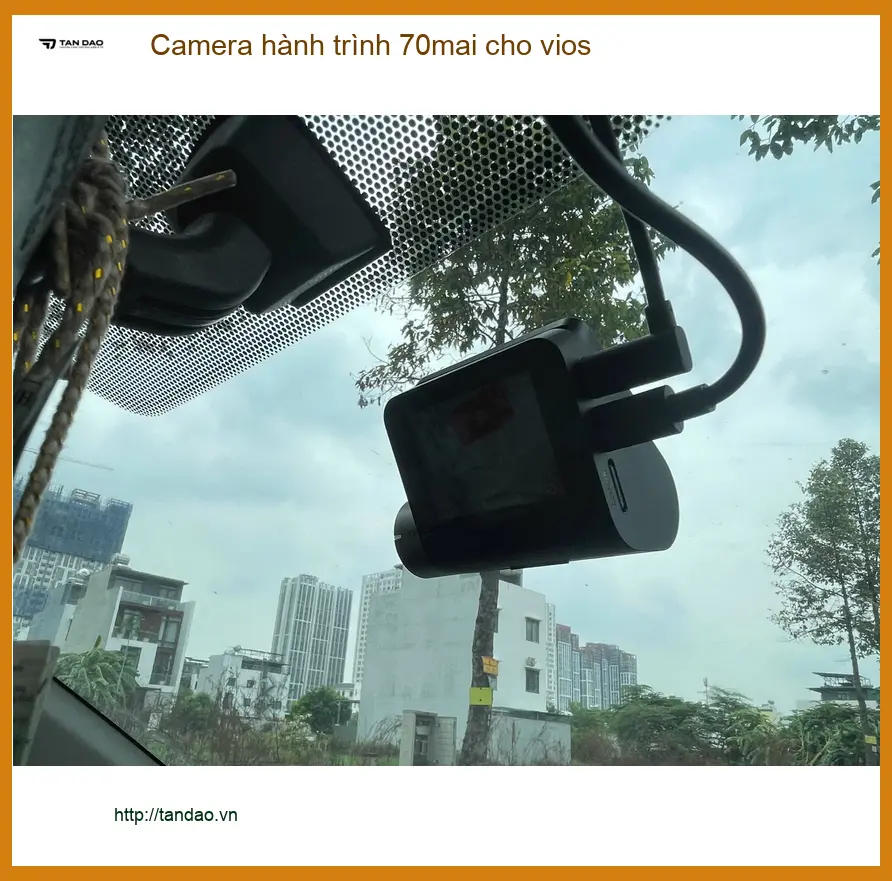Chị Thảo lắp camera hành trình 70mai cho Vios tại Quận 9 để an tâm hơn khi lái xe ảnh thực tế 5
