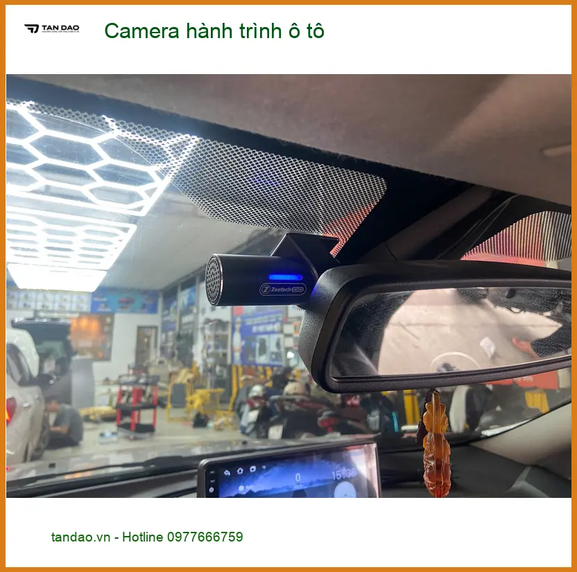 Chú Tư lắp Camera hành trình ô tô cho Mazda 3 tại Quận 9 vì hay đi công tác ảnh thực tế 2