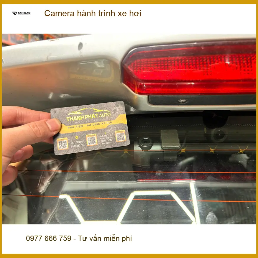 Chú Minh lắp camera hành trình xe hơi Suzuki Swift tại Nhà Bè ảnh thực tế 4