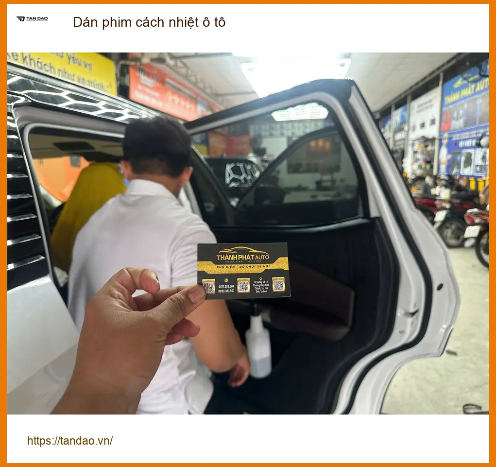 Chị Phương dán phim cách nhiệt ô tô Hyundai Creta tại Thủ Đức chống nóng hiệu quả ảnh thực tế 2