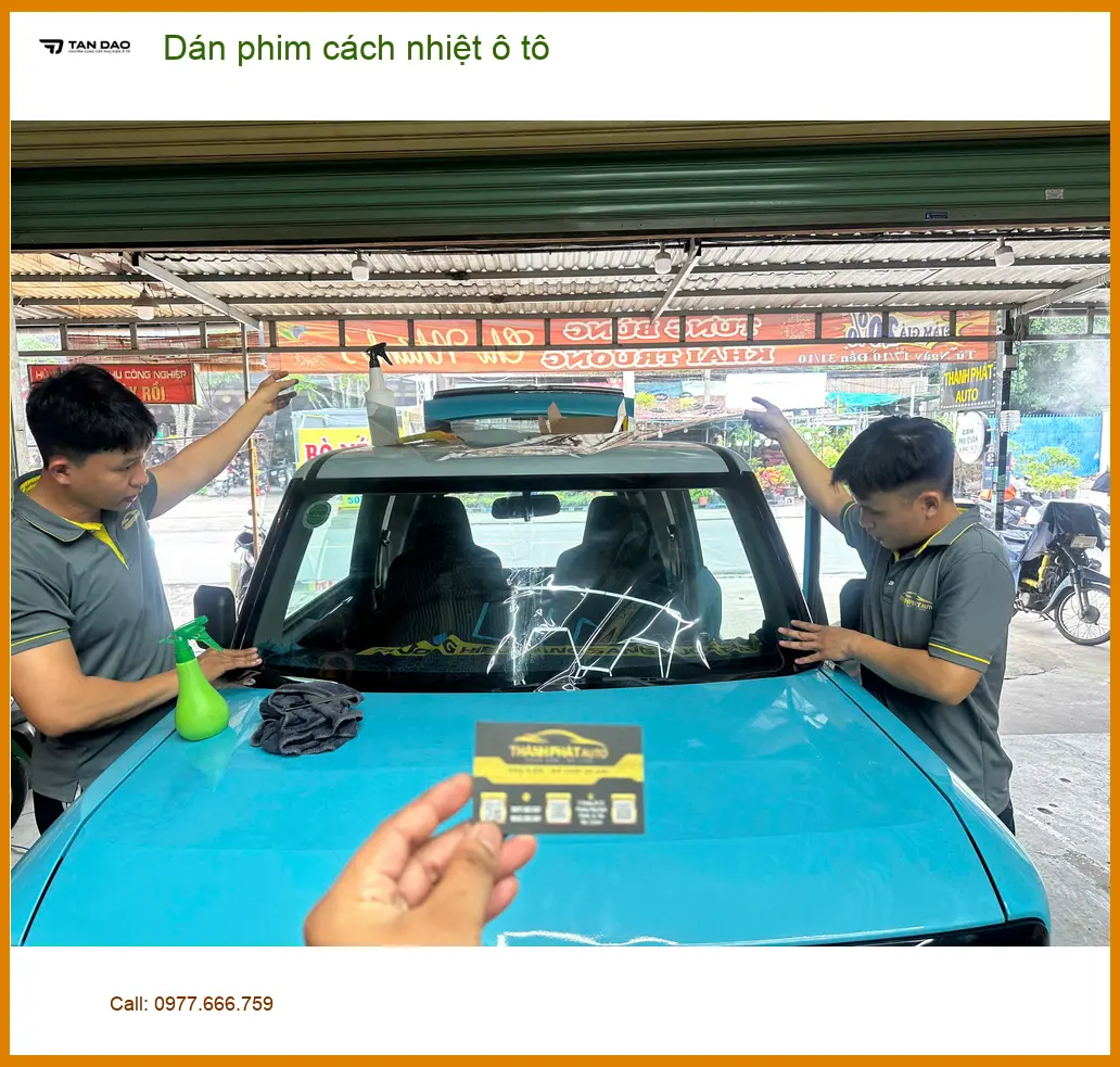Cô Mai dán phim cách nhiệt ô tô cho Kia Seltos tại Quận 3 để bảo vệ khỏi nắng nóng ảnh thực tế 3