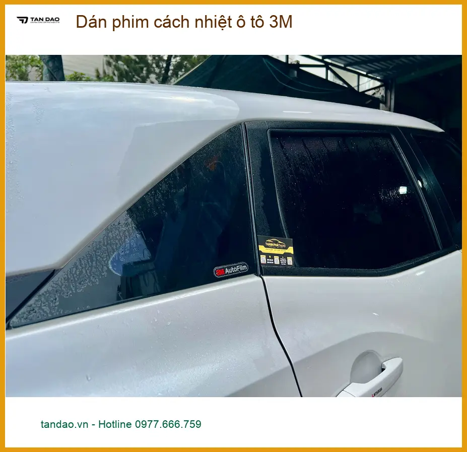 Chị Diễm dán phim cách nhiệt 3M cho Mazda CX-5 tại Củ Chi để giảm nhiệt trong xe