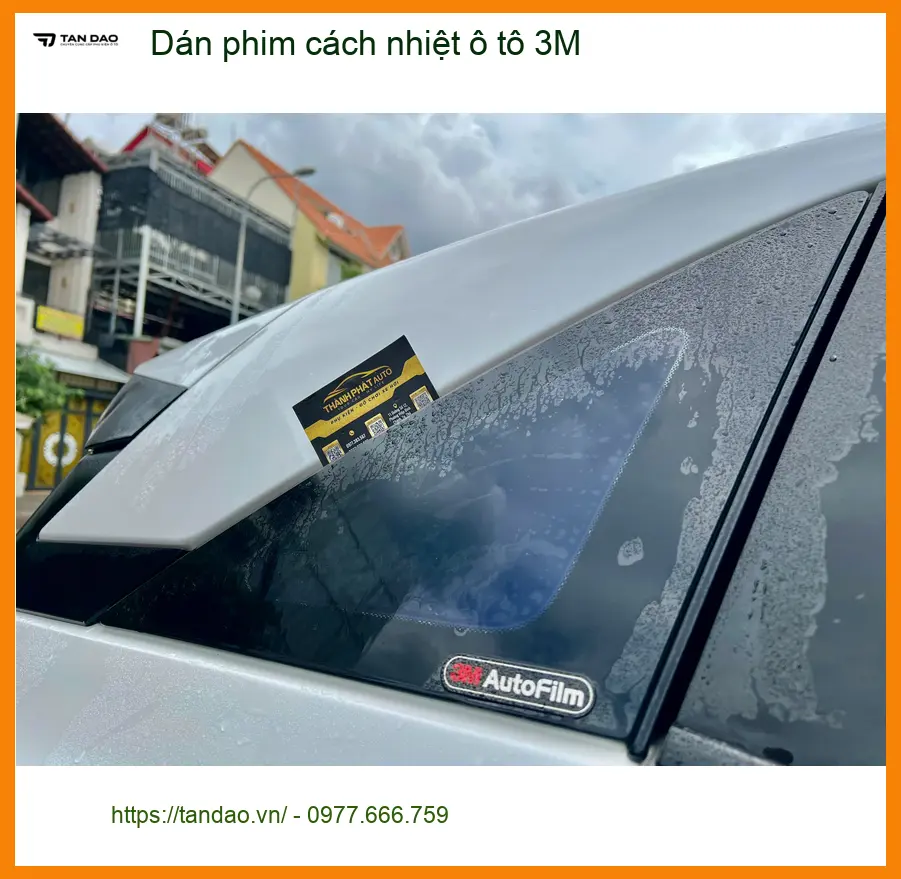 Chị Diễm dán phim cách nhiệt 3M cho Mazda CX-5 tại Củ Chi để giảm nhiệt trong xe ảnh thực tế 4
