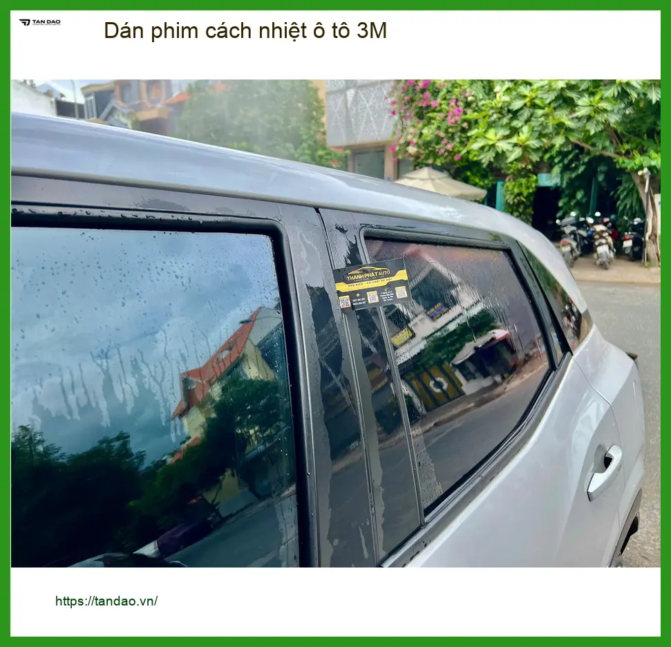 Dán phim cách nhiệt ô tô 3M cho Honda CRV của Cô Hạnh Phúc tại Quận 12 ảnh thực tế 2
