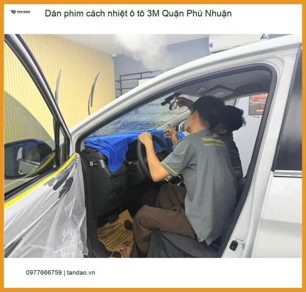 Alternative view of Trung Tâm Dán Phim Cách Nhiệt Ô Tô 3M Quận Phú Nhuận - Giá Tốt TPHCM