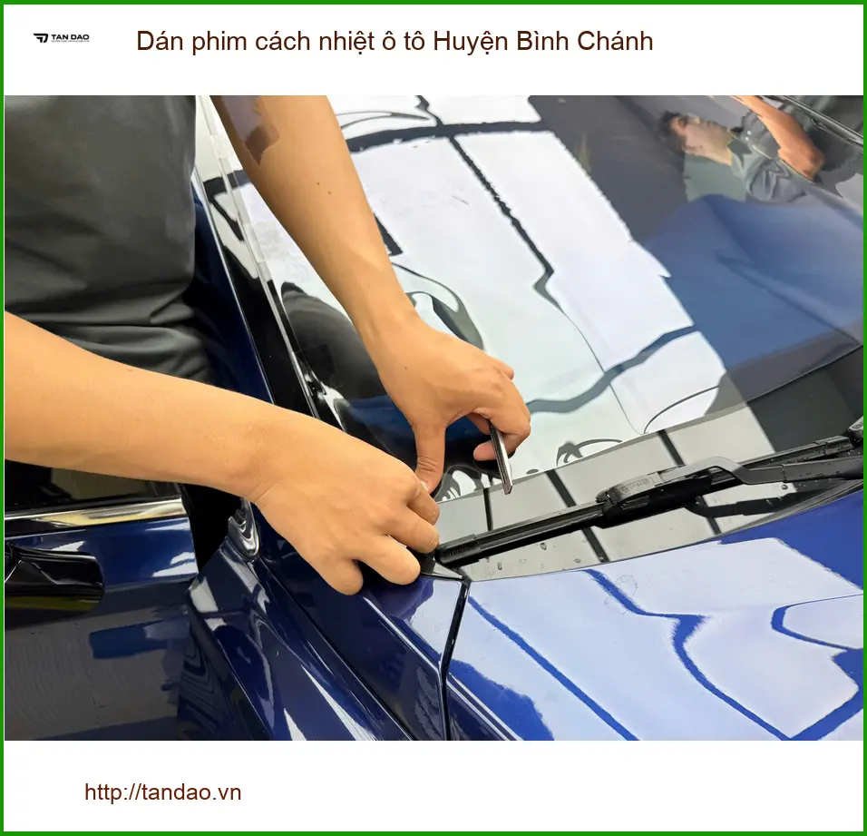 Trung Tâm Dán Phim Cách Nhiệt Ô Tô Huyện Bình Chánh - Thi Công Chuyên Nghiệp ảnh thực tế 2