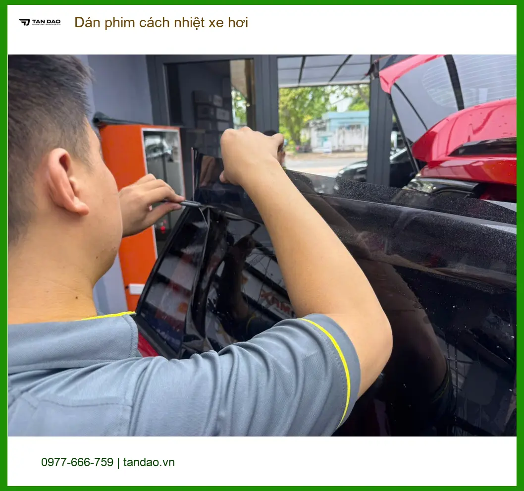 Anh Tấn dán phim cách nhiệt Honda CRV tại Cần Giờ, chống nóng hiệu quả. ảnh thực tế 3