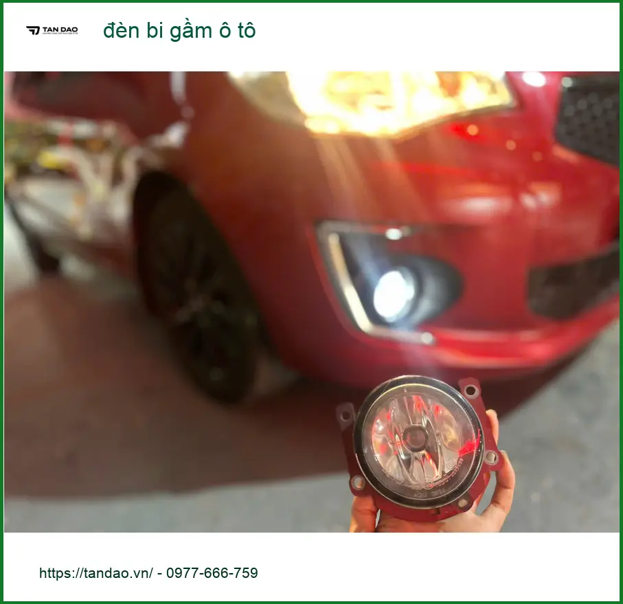 Anh Khang lắp đèn bi gầm ô tô Hyundai Accent tại Quận Thủ Đức vì đèn zin yếu khi mưa lớn ảnh thực tế 4