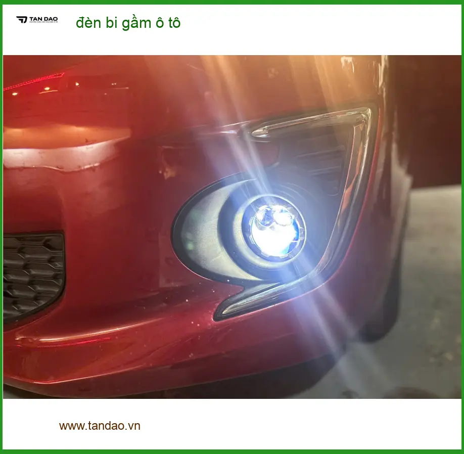 Chú Hải lắp đèn bi gầm ô tô Mitsubishi Outlander tại Quận 12 để đảm bảo an toàn ảnh thực tế 3