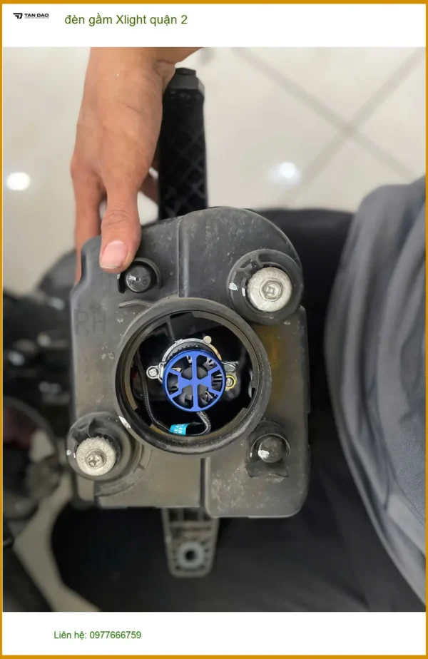 Alternative view of Cửa Hàng Độ Đèn Ô Tô đèn gầm Xlight quận 2 - Nâng Cấp Chính Hãng
