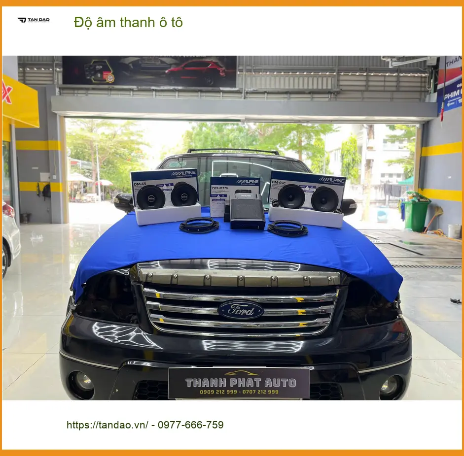 Anh Quang Minh độ âm thanh ô tô Kia Carnival tại Nhà Bè ảnh thực tế 5